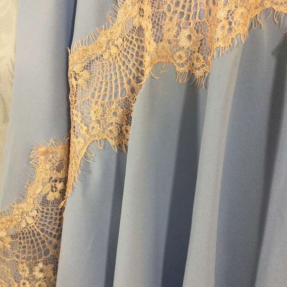 NWOT English Rose Lace Applique Mini Skirt - Picture 4 of 6